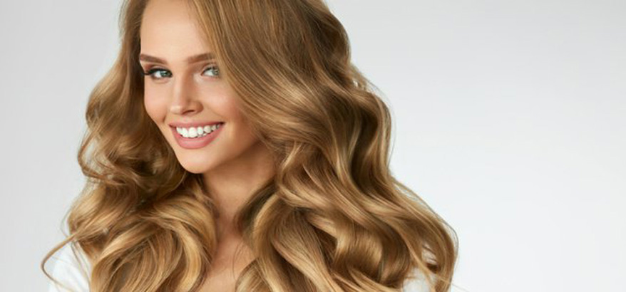 7 Cara Membuat Rambut Cantik Bergelombang untuk Menunjang Penampilan