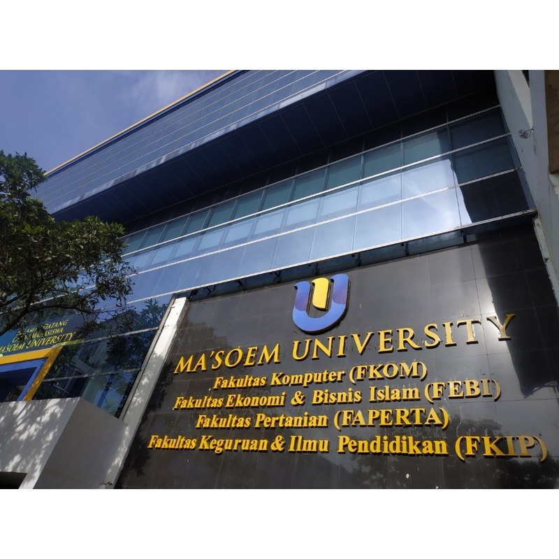 Apa itu Kelas Karyawan di Perguruan Tinggi?