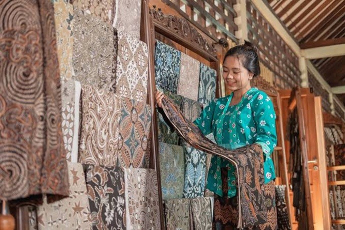Branding Produk Lokal di Sosmed: Membangun Identitas yang Kuat