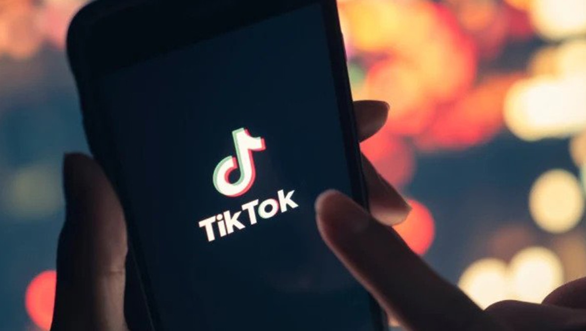 Meningkatkan Popularitas Akun TikTok Anda dengan Jasa Followers TikTok Terpercaya dari Rajakomen.com