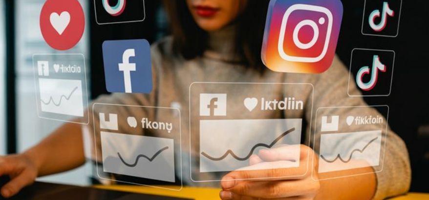 Strategi Marketing Online sebagai Kunci Bertahan di Era Digital