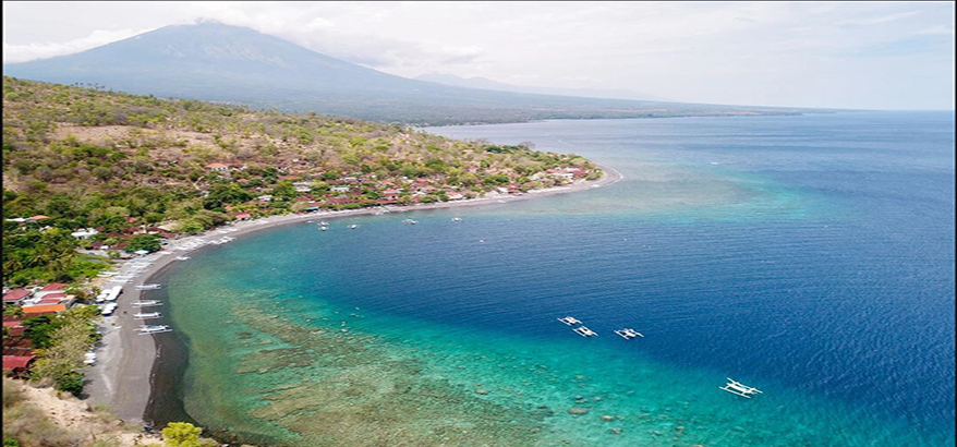 Menikmati Liburan di Pantai Amed dengan Keindahan Bawah Lautnya