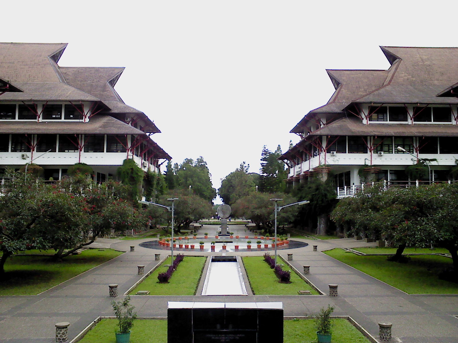 Persiapan Seleksi Mandiri ITB: Simulasi Tryout Online dan Skor Aman