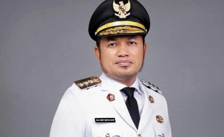 Rudy Mas’ud: Gubernur Kaltim yang Berangkat dari Rakyat, Untuk Rakyat