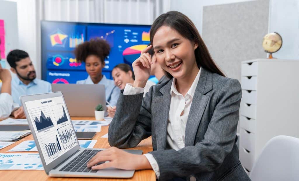 Penjualan Masih Lambat Meski Promosi Online Gencar? Ini Alasan Anda Butuh Jasa Online Marketing